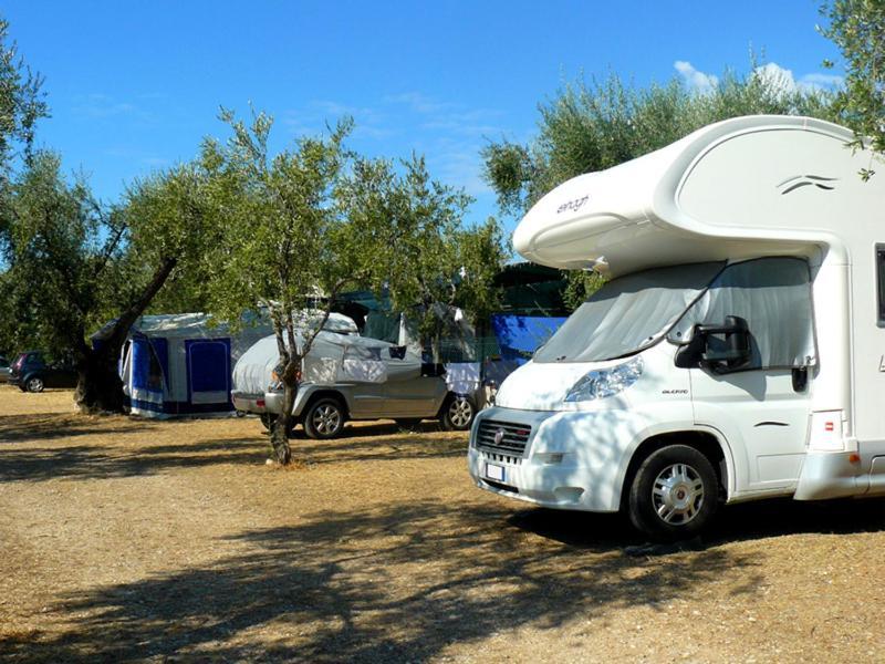 Camping Fontana Delle Rose Mattinata Exterior photo